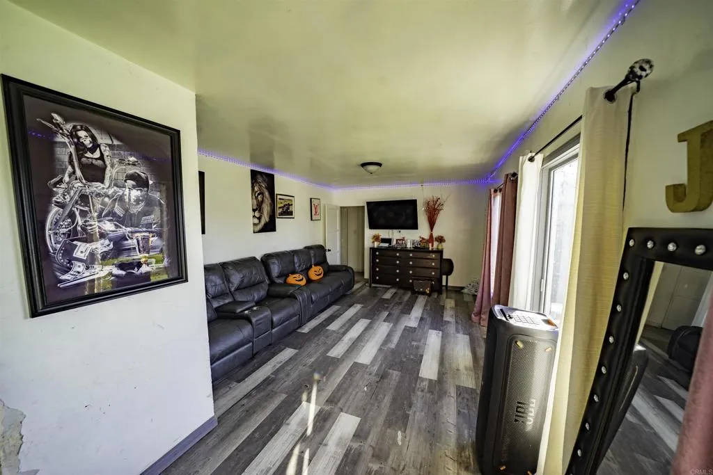 7513 Pivot Street, Downey, CA, 90241