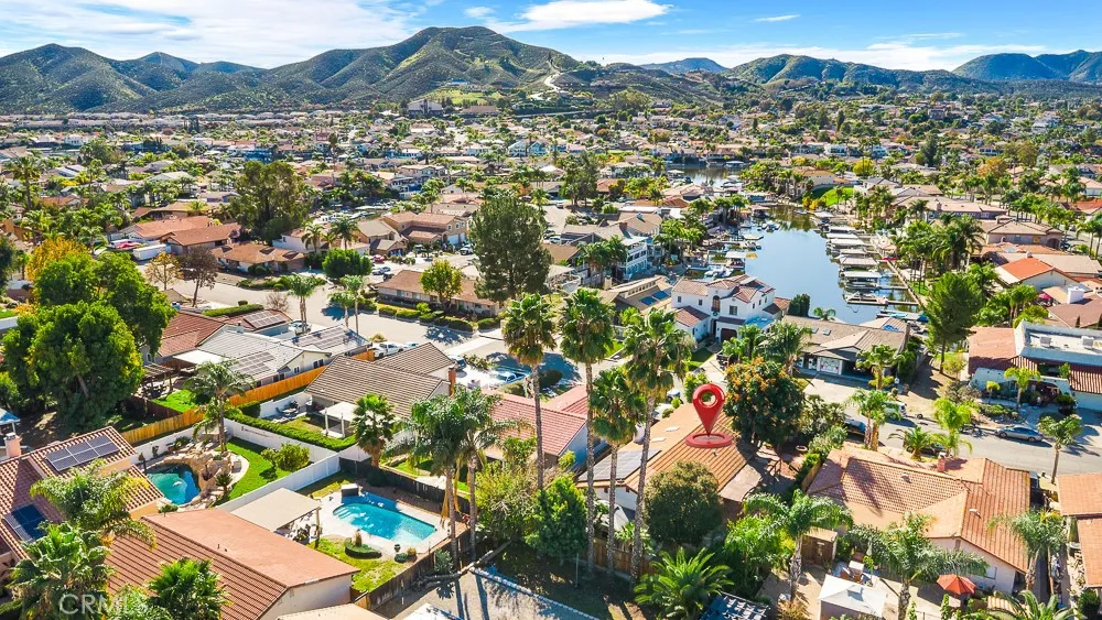 23832 Fair Weather, Canyon Lake, CA, 92587