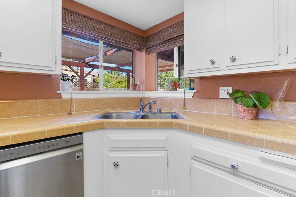 23832 Fair Weather, Canyon Lake, CA, 92587