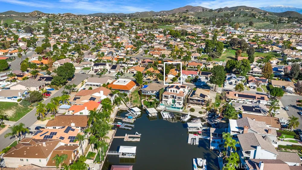 23832 Fair Weather, Canyon Lake, CA, 92587