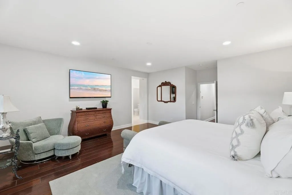 https://cdn.realtyfeed.com/cdn/127/306610077/83d67d286de689d9467616d0a80c1f45.webp