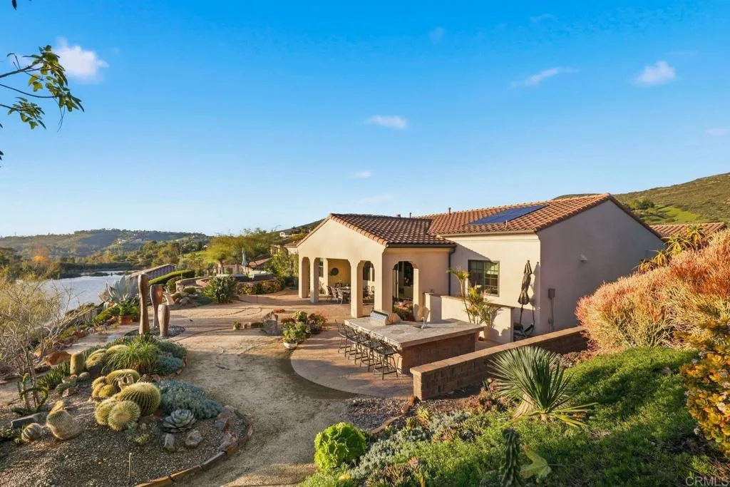 https://cdn.realtyfeed.com/cdn/127/306610077/8b0d9c6e5dddd5608f7e34363c66c165.webp