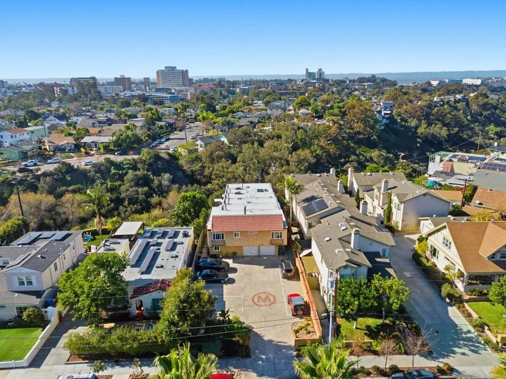 https://cdn.realtyfeed.com/cdn/127/306610122/53c223962e057af88ae5340d1b42ce93.webp