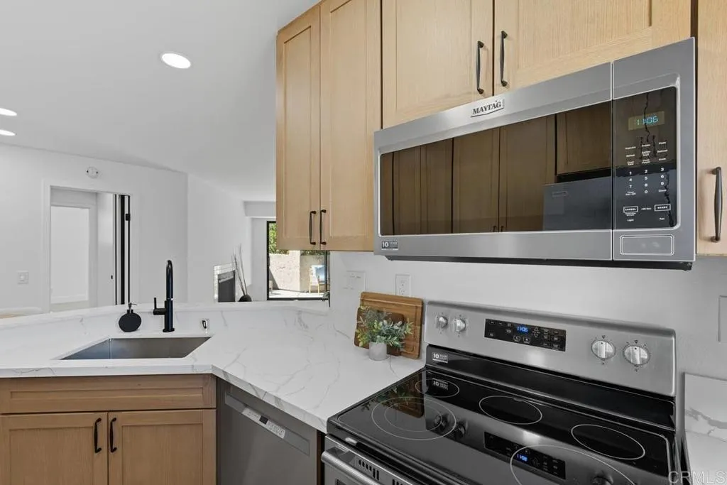 Photo #10: PTP2509348 Listing: Photo #10