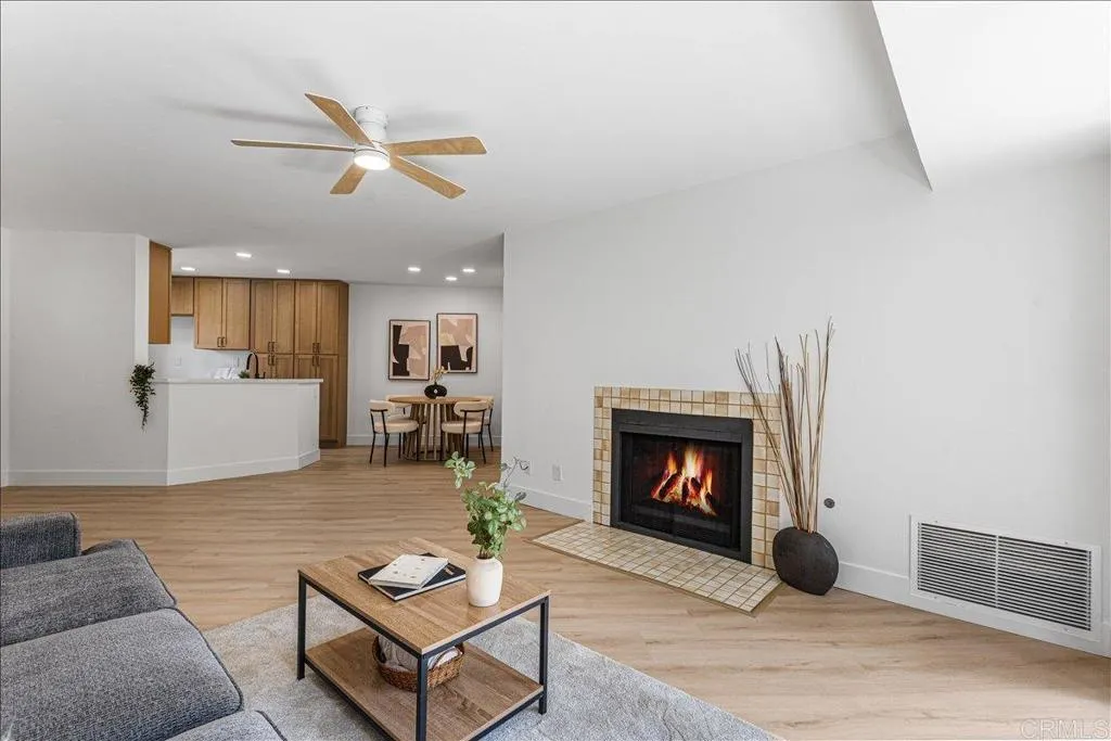 https://cdn.realtyfeed.com/cdn/127/306610181/a0f2f63c0f06696092db7be97546dd43.webp
