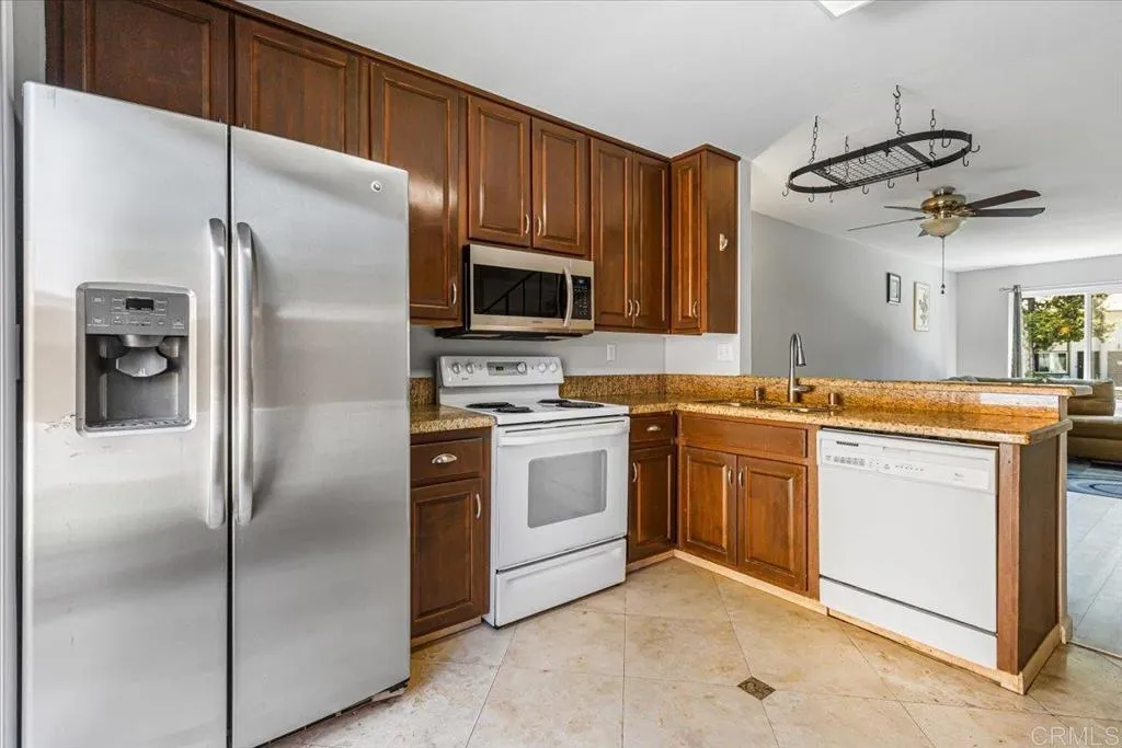 Photo #11: PTP2509349 Listing: Photo #11