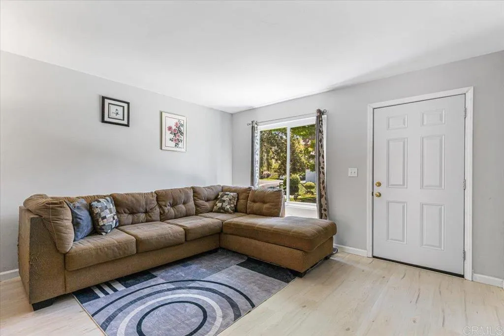 Photo #7: PTP2509349 Listing: Photo #7