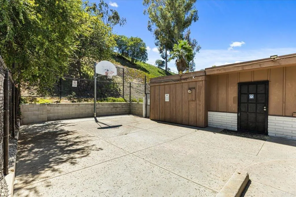 Photo #27: PTP2509349 Listing: Photo #27