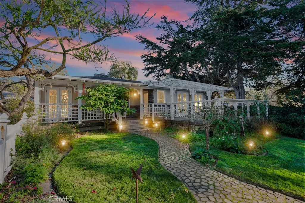 193 Main Street, Morro Bay, CA 93442