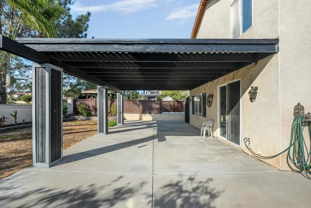 https://cdn.realtyfeed.com/cdn/127/306610267/6cb8aebf1de8f4350710af507ed2636c.webp