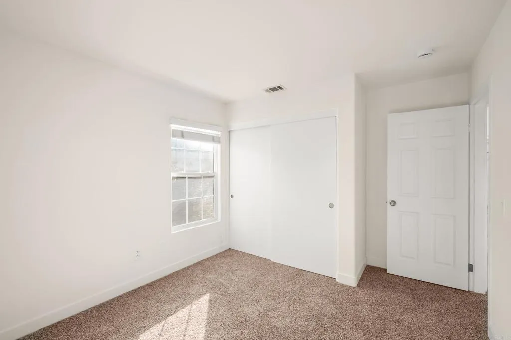 https://cdn.realtyfeed.com/cdn/127/306610267/8077c825f31e9dd52e41328f92d86316.webp