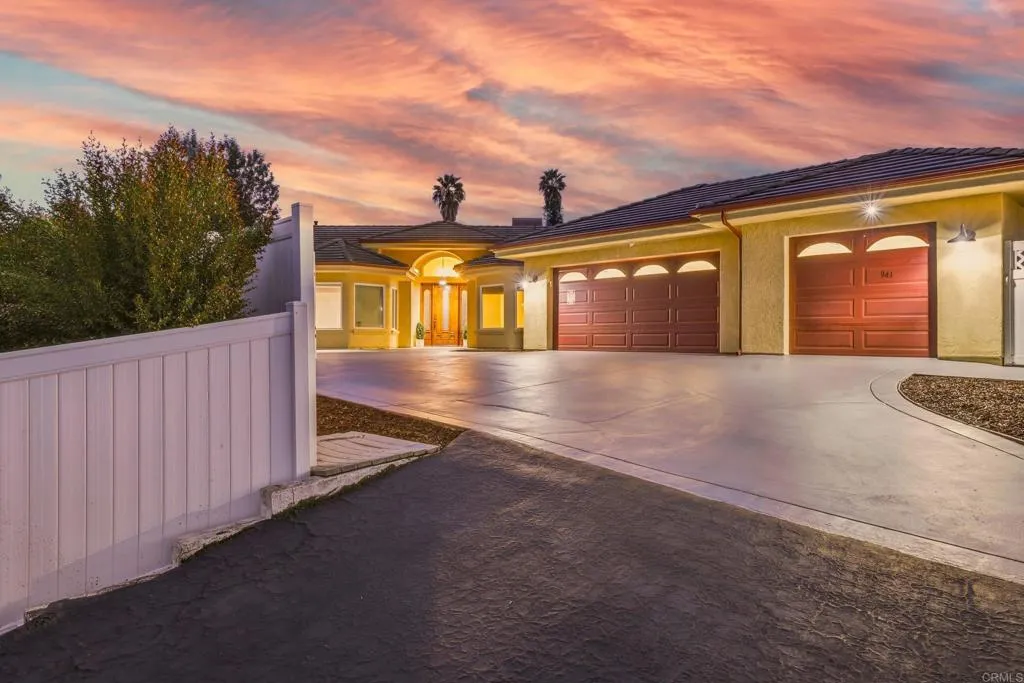 https://cdn.realtyfeed.com/cdn/127/306610353/5fb0db20491fa6c7d609a0027e738662.webp