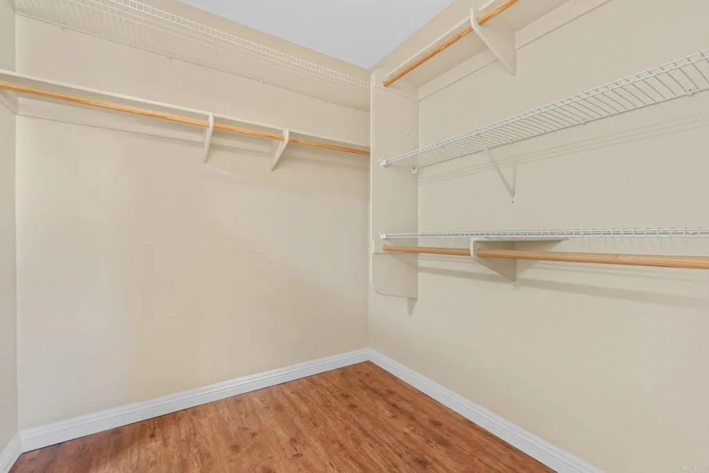 https://cdn.realtyfeed.com/cdn/127/306610359/223ef2558f9070d7596a1ca9576cc673.webp