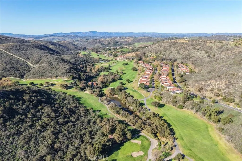 https://cdn.realtyfeed.com/cdn/127/306610364/16cdf27635cac16e19bb22d1bd9ea384.webp