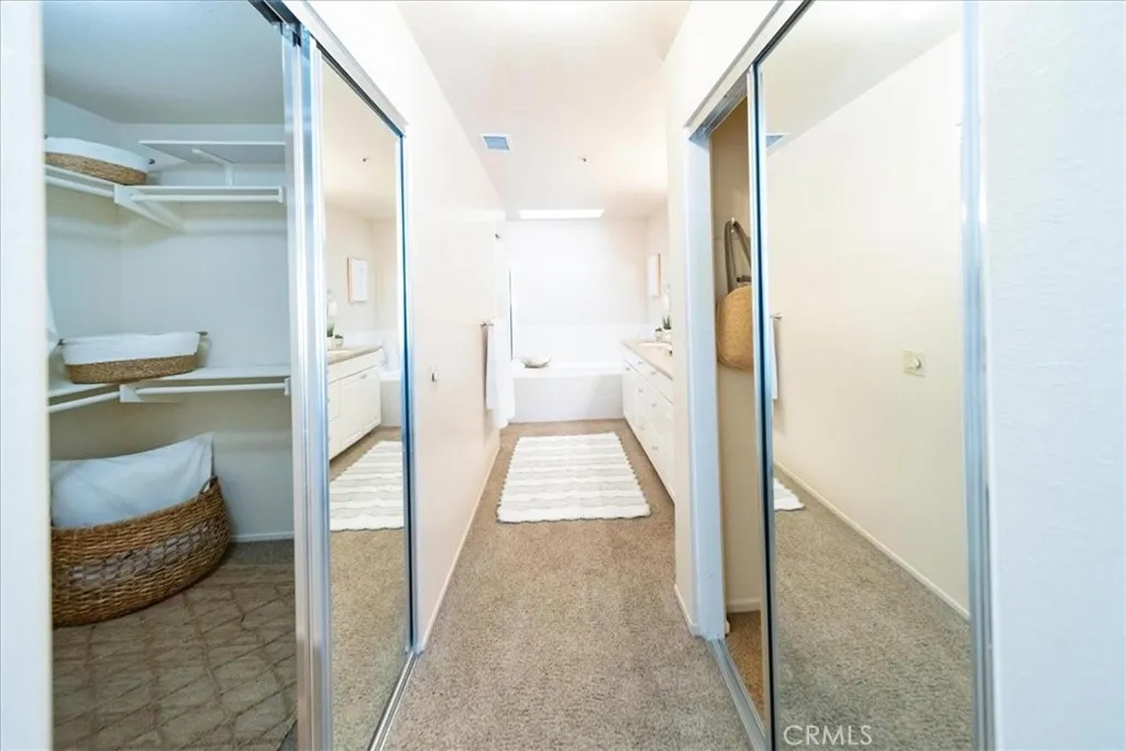 https://cdn.realtyfeed.com/cdn/127/306610364/8d72931bae526d62c3633c1e6bf90d1b.webp