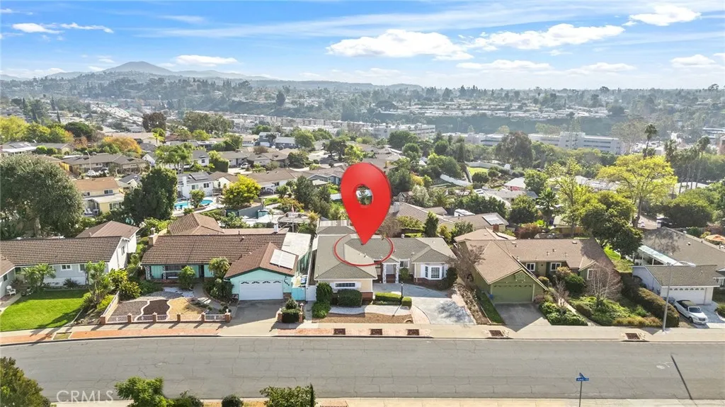 https://cdn.realtyfeed.com/cdn/127/306610389/62909775a05e86e325d9ff3a2cae385a.webp