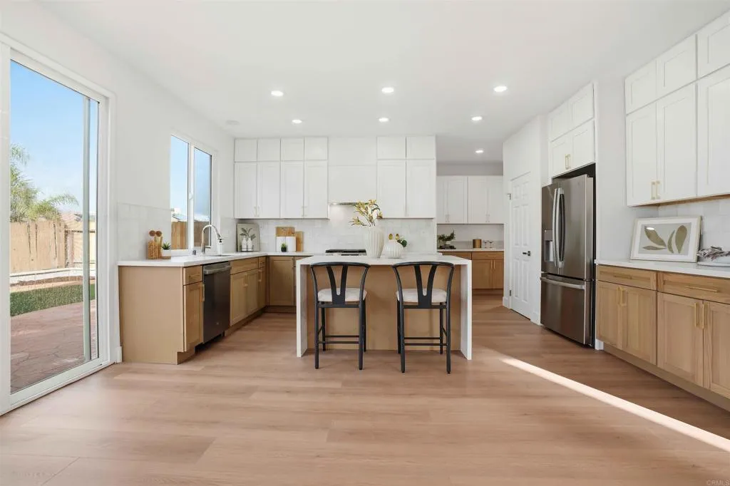 https://cdn.realtyfeed.com/cdn/127/306610397/40b2710b0cf780ac6154803f2715587d.webp