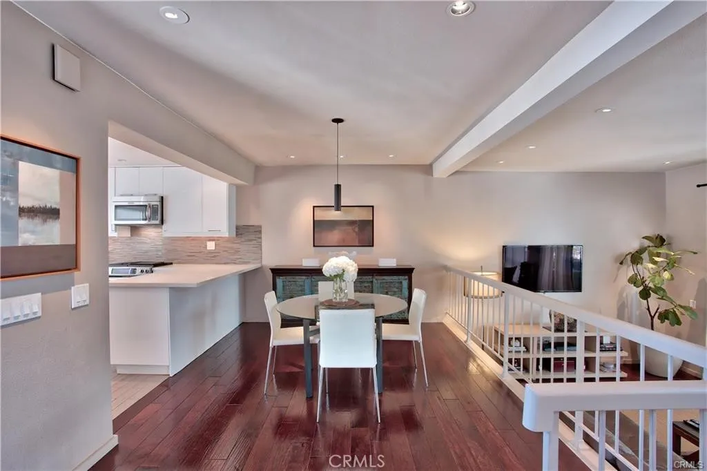 Newport Beach, CA 92663