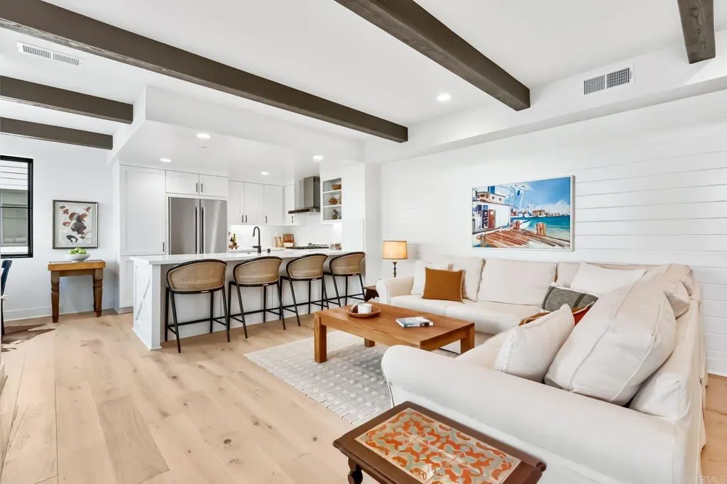 207 5th Ave UNIT&nbsp;702, San Diego, CA, 92101