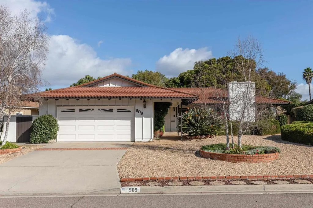 https://cdn.realtyfeed.com/cdn/127/306610443/dba20adce3300cabacc6230a67524452.webp