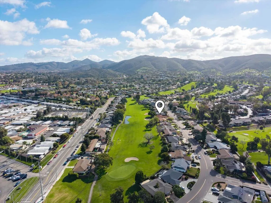 https://cdn.realtyfeed.com/cdn/127/306610443/e3cf4973a429d085ef37763683fb7e5b.webp