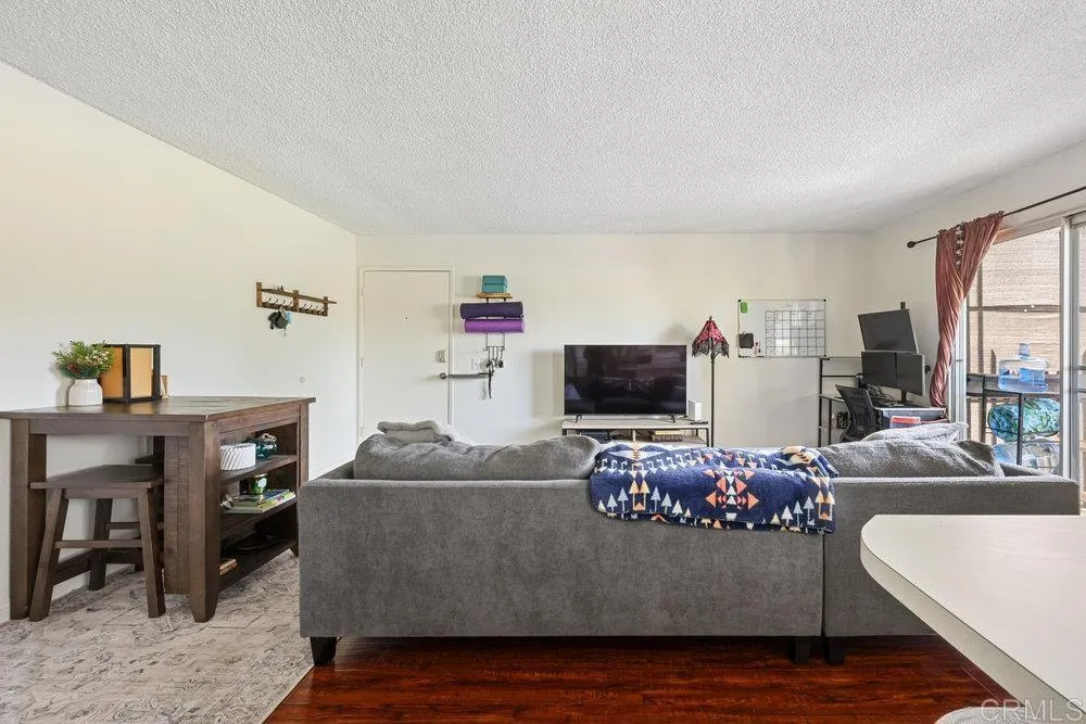 Photo #5: PTP2600012 Listing: Photo #5