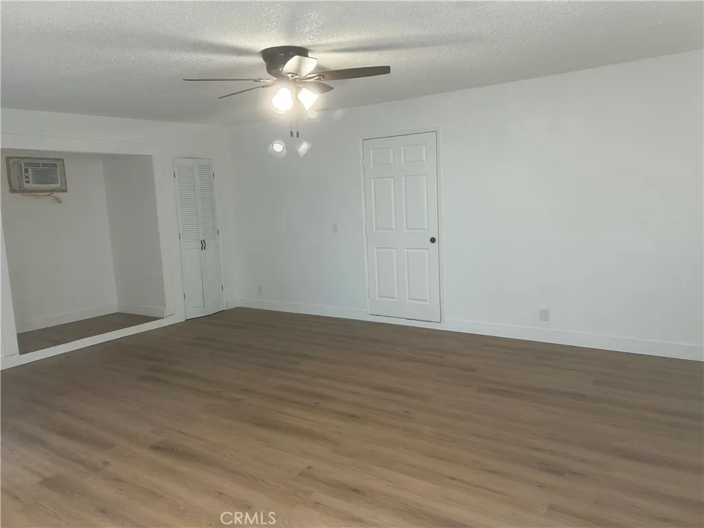 Hesperia, CA 92345
