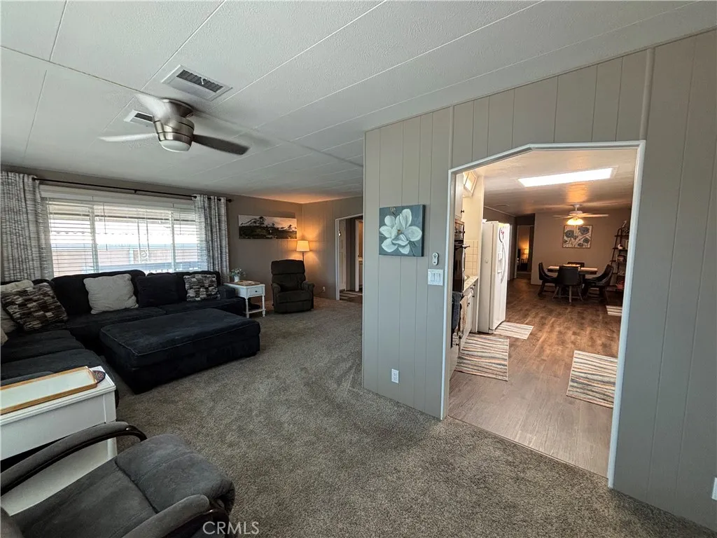 https://cdn.realtyfeed.com/cdn/127/306610484/a35d61a17995777ee6073cde1770f399.webp