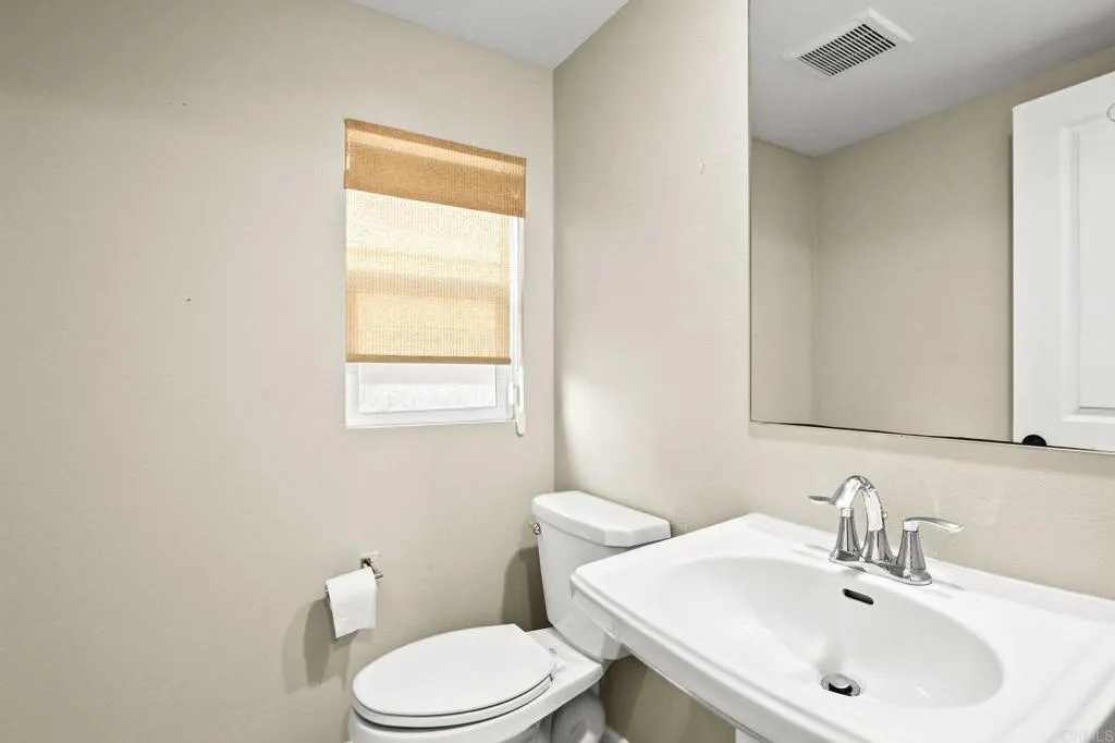 https://cdn.realtyfeed.com/cdn/127/306610494/25cb2054356e96ba18ed336c3de48d47.webp