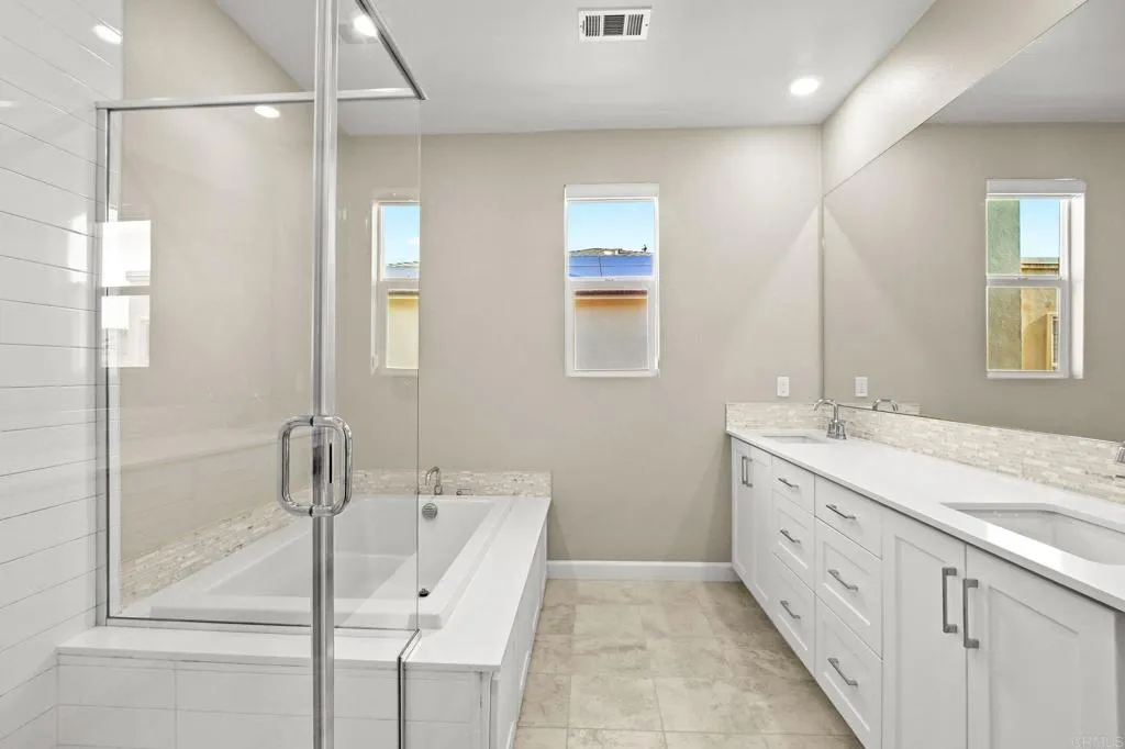 Photo #32: PTP2600014 Listing: Photo #32