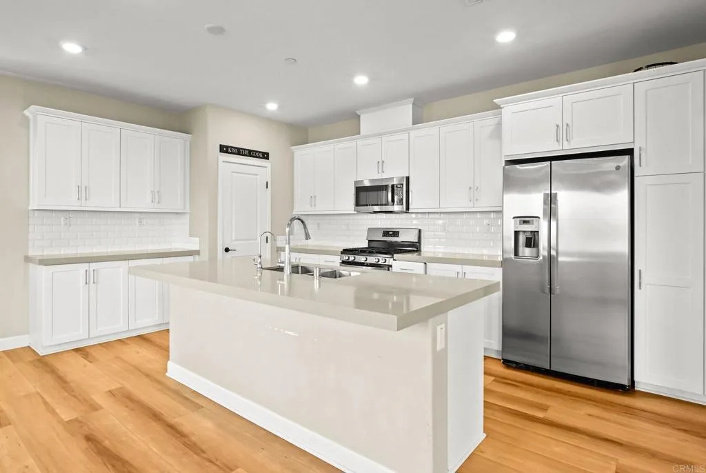 Photo #12: PTP2600014 Listing: Photo #12