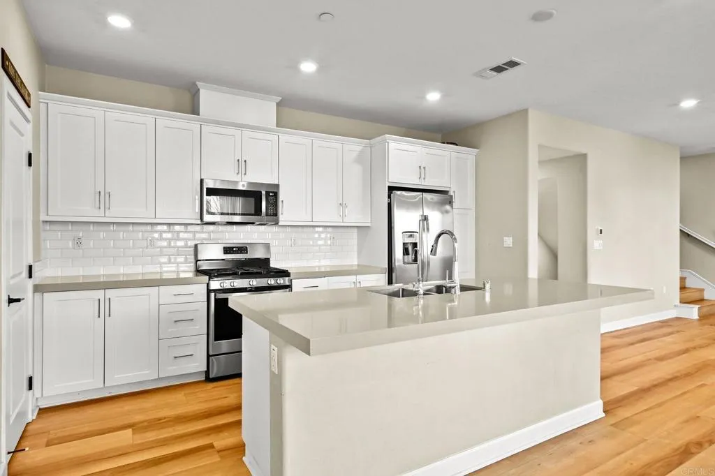 Photo #15: PTP2600014 Listing: Photo #15