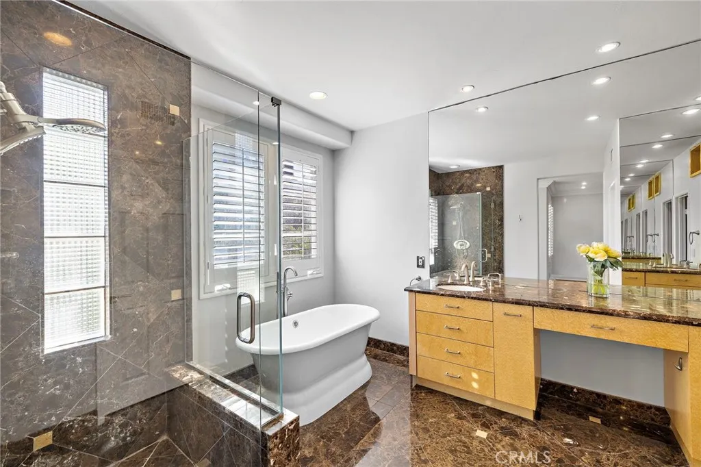 Photo #29: LG26000127 Listing: Photo #29