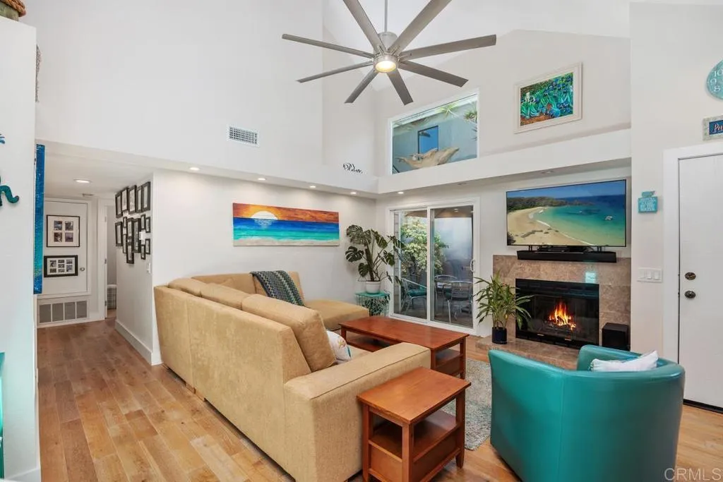 https://cdn.realtyfeed.com/cdn/127/306610614/4fce90beb3a181cf0886956f09b9797e.webp