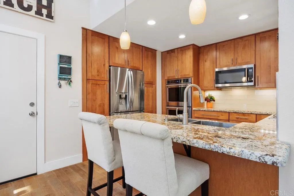 https://cdn.realtyfeed.com/cdn/127/306610614/ba491c6e19ceb81977278c1bc2ee52aa.webp