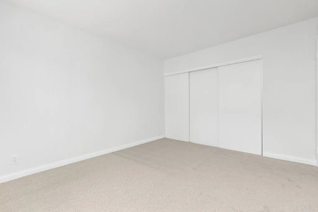 https://cdn.realtyfeed.com/cdn/127/306610634/15b4f0b86f5fae68173a8b5b607535fc.webp