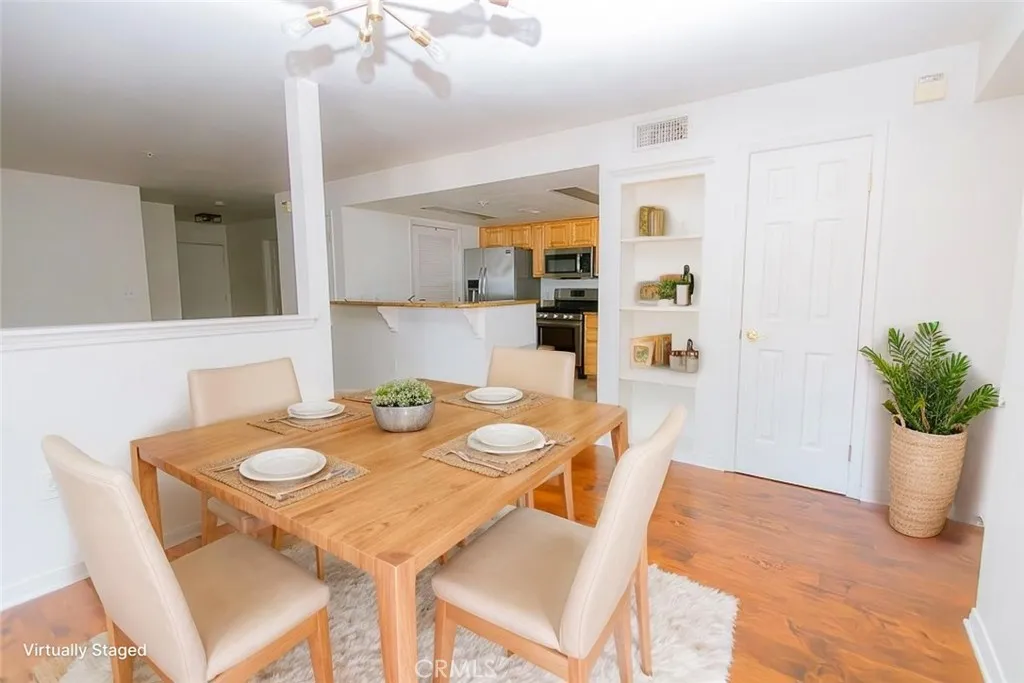 Photo #5: SW26000245 Listing: Photo #5