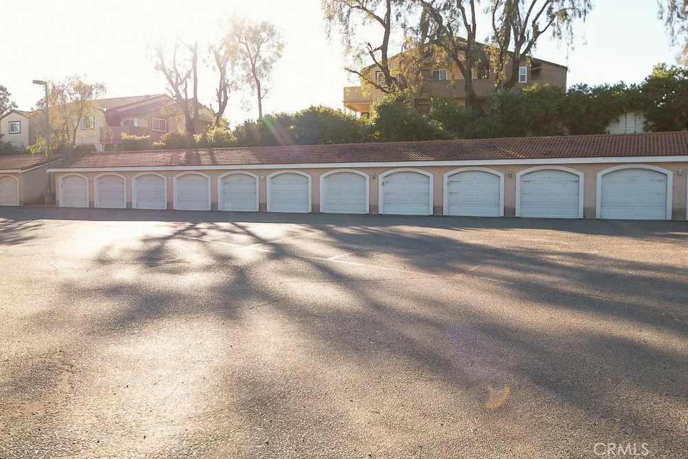 Photo #33: SW26000245 Listing: Photo #33