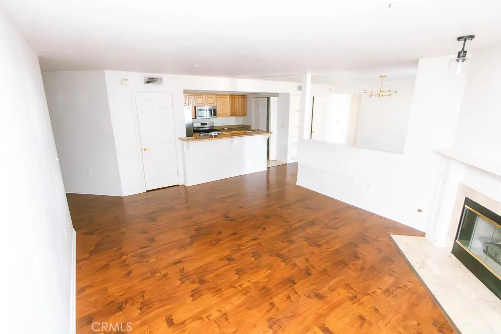 Photo #10: SW26000245 Listing: Photo #10