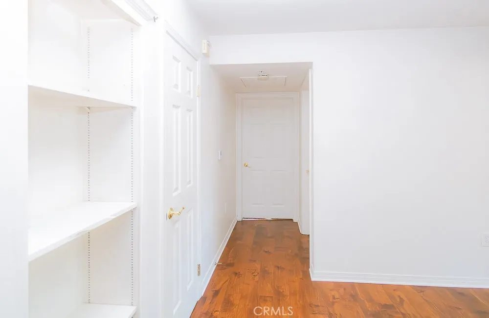 Photo #26: SW26000245 Listing: Photo #26