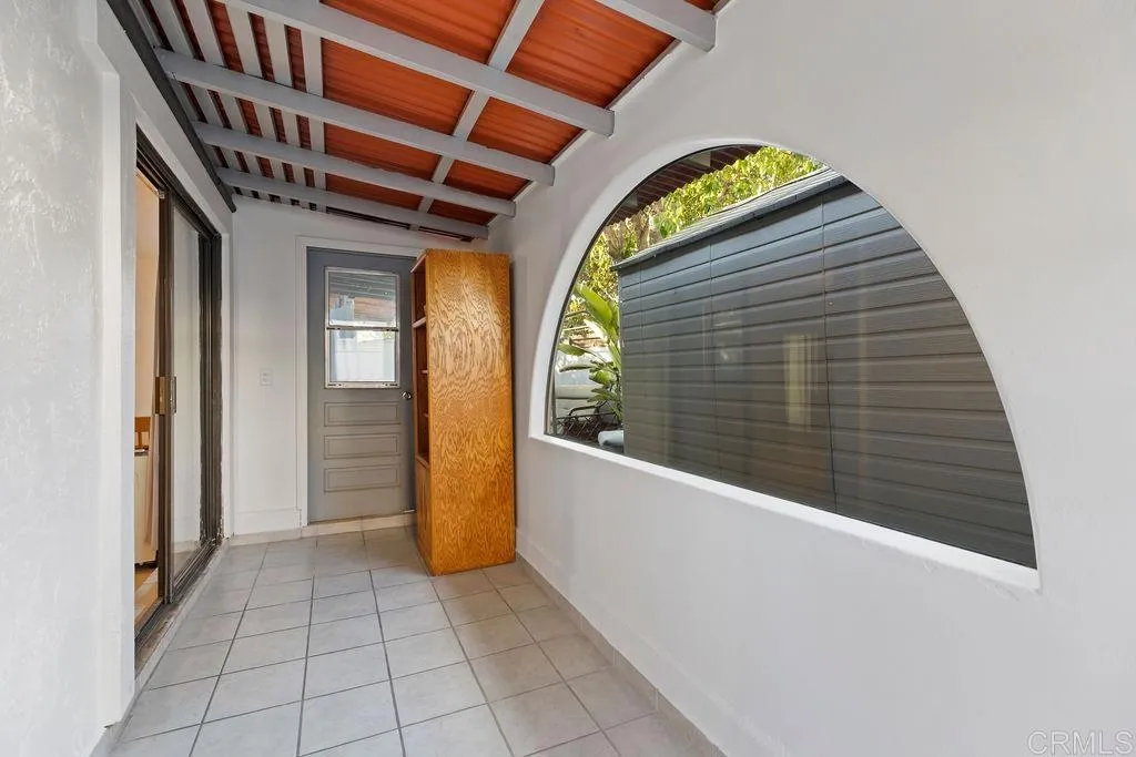https://cdn.realtyfeed.com/cdn/127/306610675/831d046cc68547ee00bee98633840644.webp