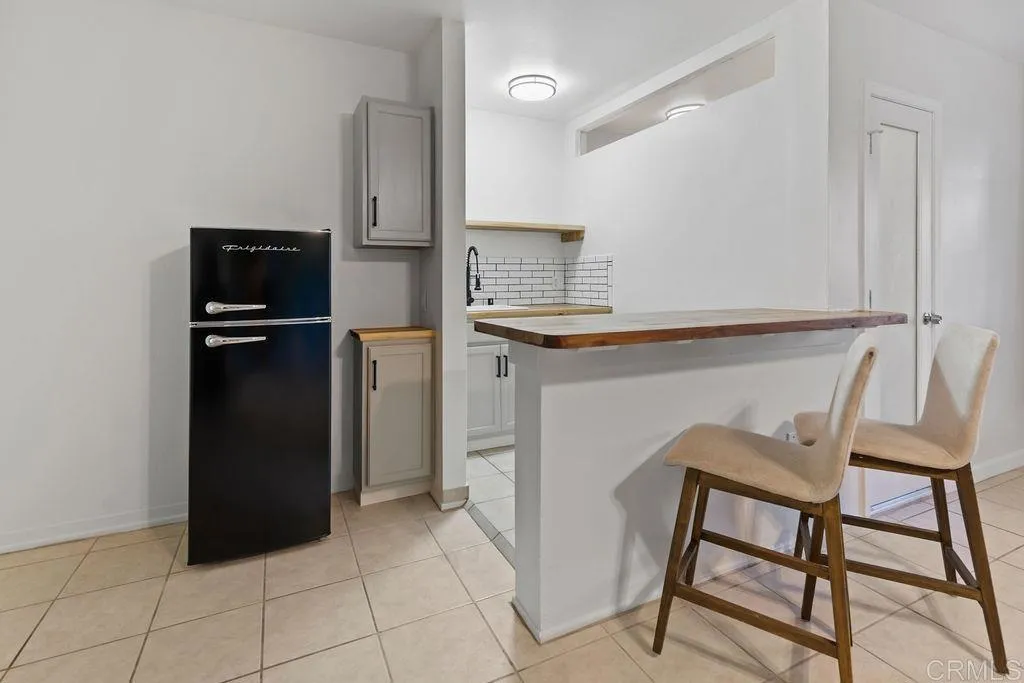 https://cdn.realtyfeed.com/cdn/127/306610675/a83b3e2a374a62872a2e432bc4402686.webp