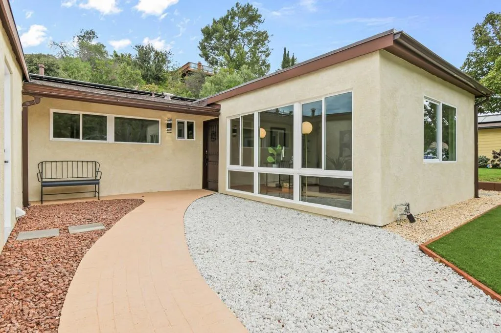 https://cdn.realtyfeed.com/cdn/127/306610774/8b32da9910a60b605ac9bc7a1ce42163.webp