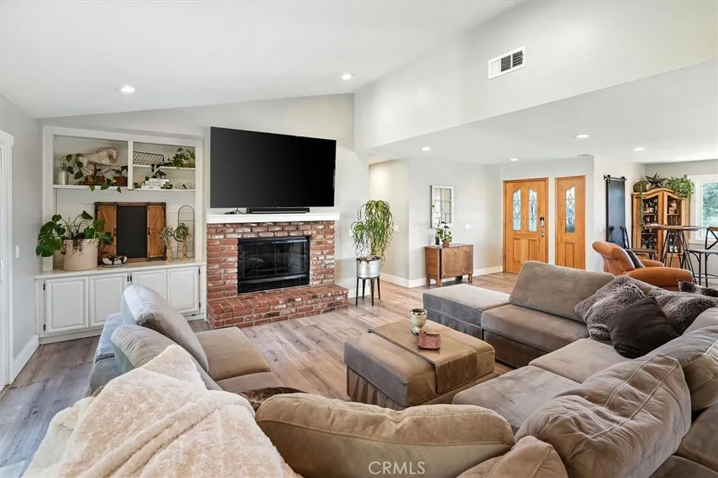 3627 Spanish Bit Drive, Acton, CA, 93510