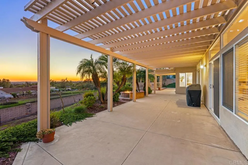 https://cdn.realtyfeed.com/cdn/127/306610842/8dbfc4b961ad0079de82f377736c130d.webp
