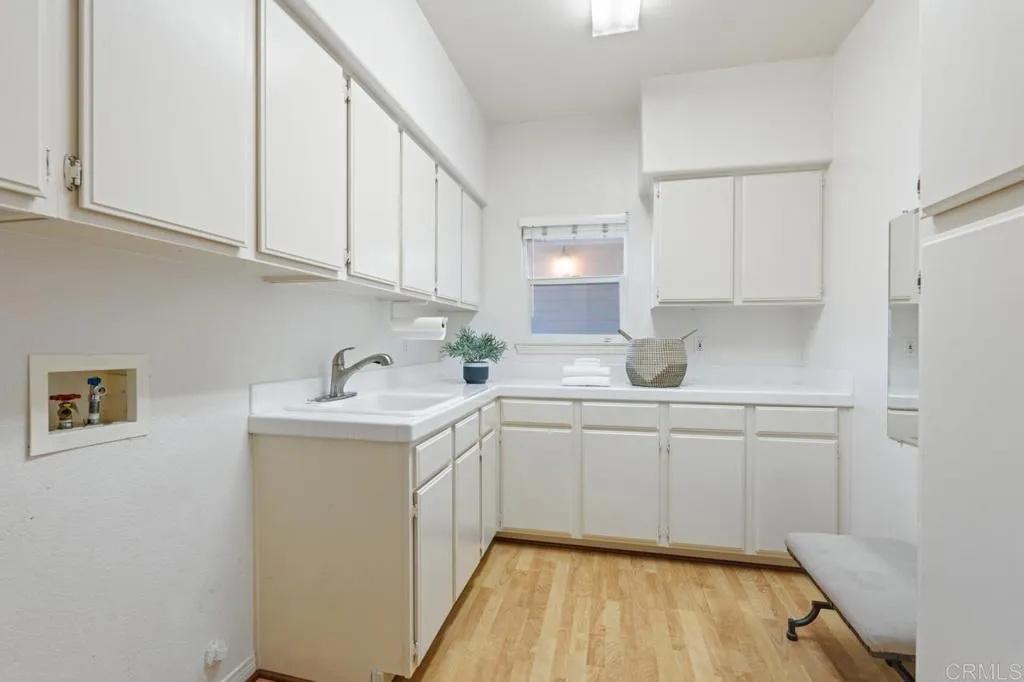 https://cdn.realtyfeed.com/cdn/127/306610842/df3f569ad834244ab326386872dd86fd.webp