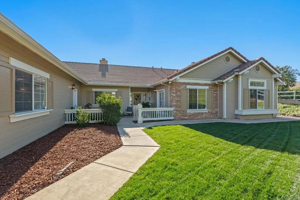 https://cdn.realtyfeed.com/cdn/127/306610842/e7428981a8f39a8608ee244d436b0490.webp