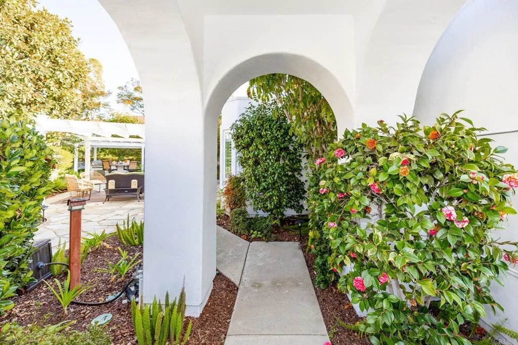 Photo #6: NDP2600039 Listing: Photo #6