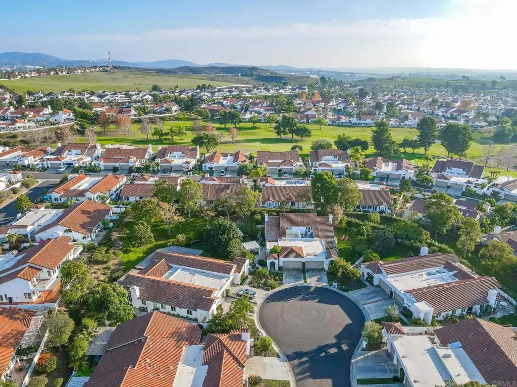 https://cdn.realtyfeed.com/cdn/127/306610859/4d1b4305029f520ba5fccbefc316d7f1.webp
