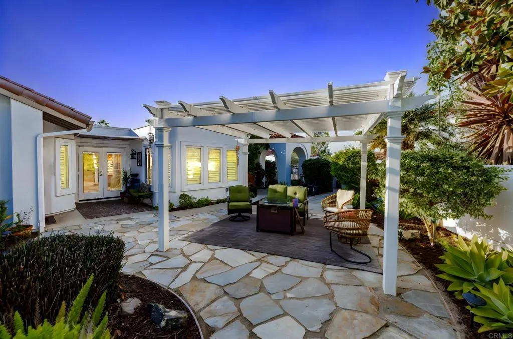 https://cdn.realtyfeed.com/cdn/127/306610859/55b4839c5155a42e58896ead96a00c2d.webp